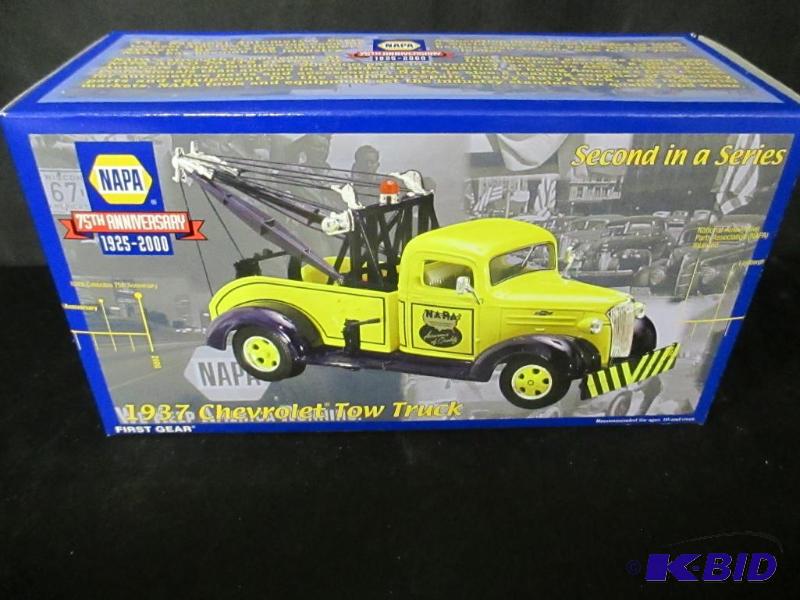 lot 34 image: NAPA 75th Anniversary 1937 Cheverolet Tow Truck-Limited Production