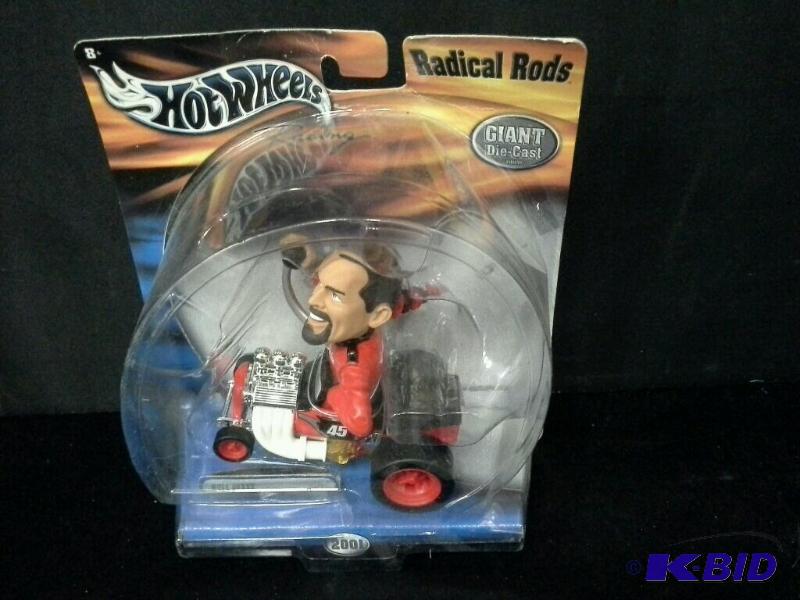 lot 37 image: Hot Wheels 143 Radical Rods Giant Die Cast 2001 Kyle Petty #45
