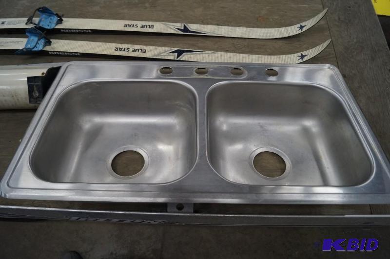 Sink, Skis, and Clothes line