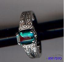14K White Gold ring weighs 3.2 dwt. The cente...