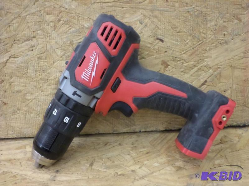 Milwaukee M18 Cordless Lithium-Ion  Hammer Dr...