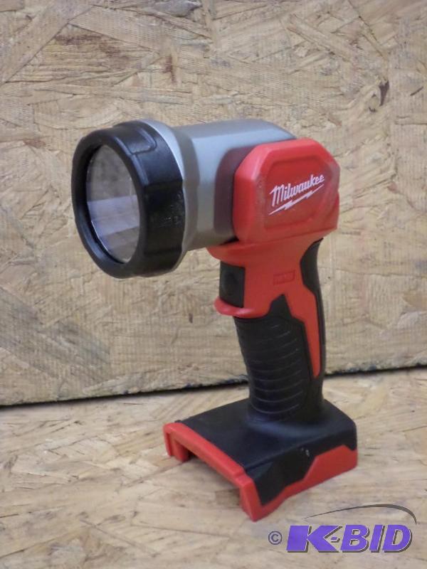 Milwaukee M18 Cordless Lithium-Ion Work Light...