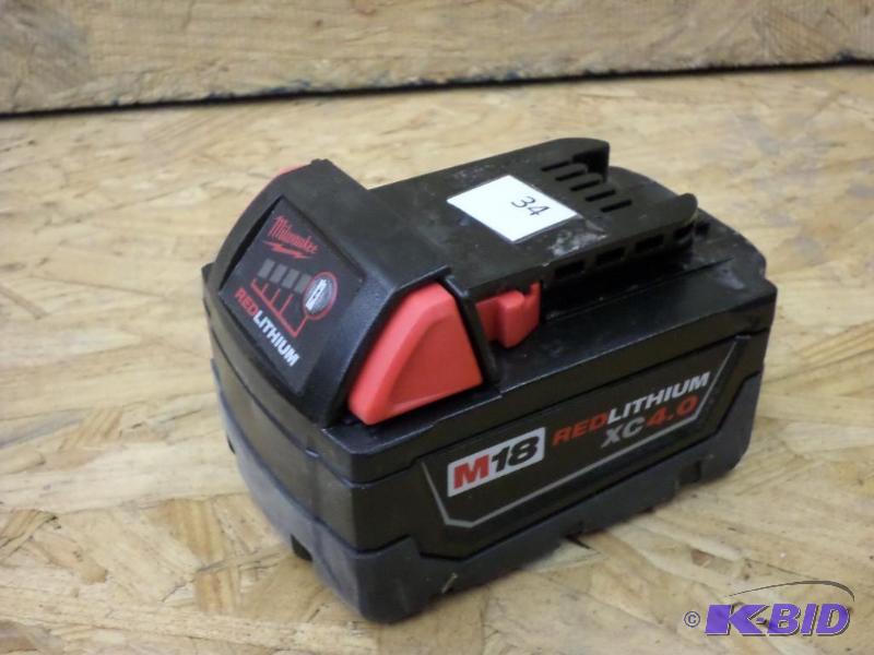 Milwaukee M18 REDLITHIUM XC 4.0 Extended Capa...
