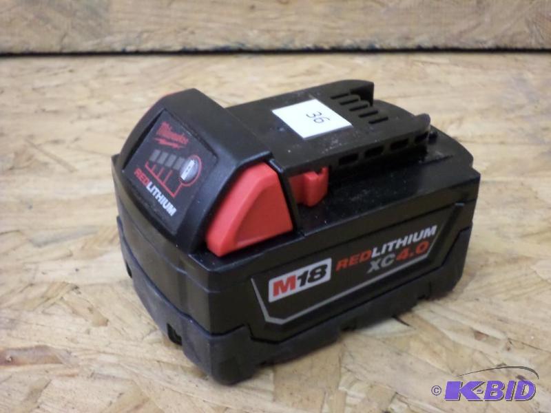 Milwaukee M18 REDLITHIUM XC 4.0 Extended Capa...