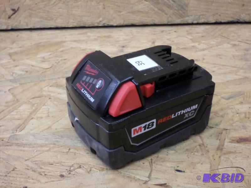Milwaukee M18 REDLITHIUM XC 4.0 Extended Capa...