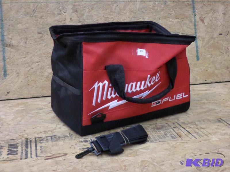 Milwaukee Tool FUEL Bag 12 X 16 X 10 with sho...