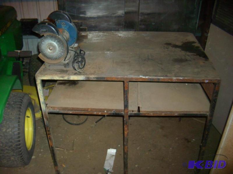 Welding Table with vise, grinder (works), 41x...