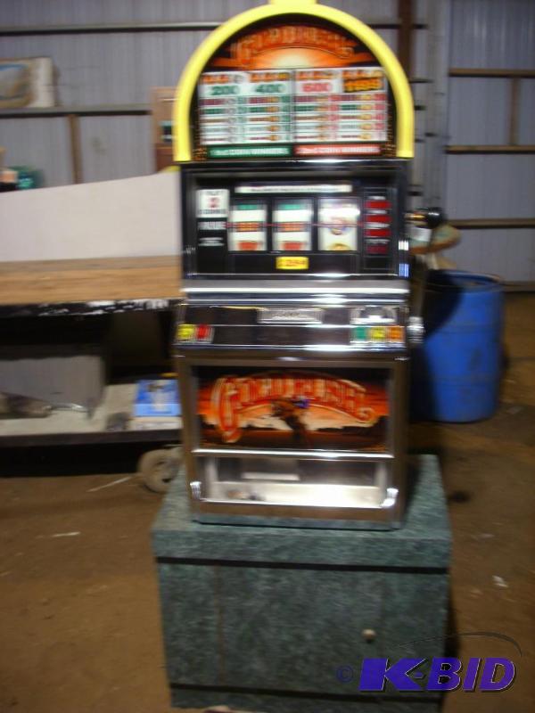 Gold Rush slot machine, Ballys Brand, 25 cen...