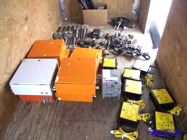 lot 29 image: Industrial Machinery Control Boxes and Suppli...