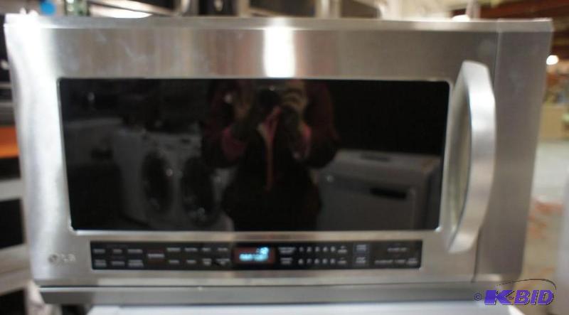 lot 20 image: LG Microwave - Model # (LMHM2017ST) - built-i...