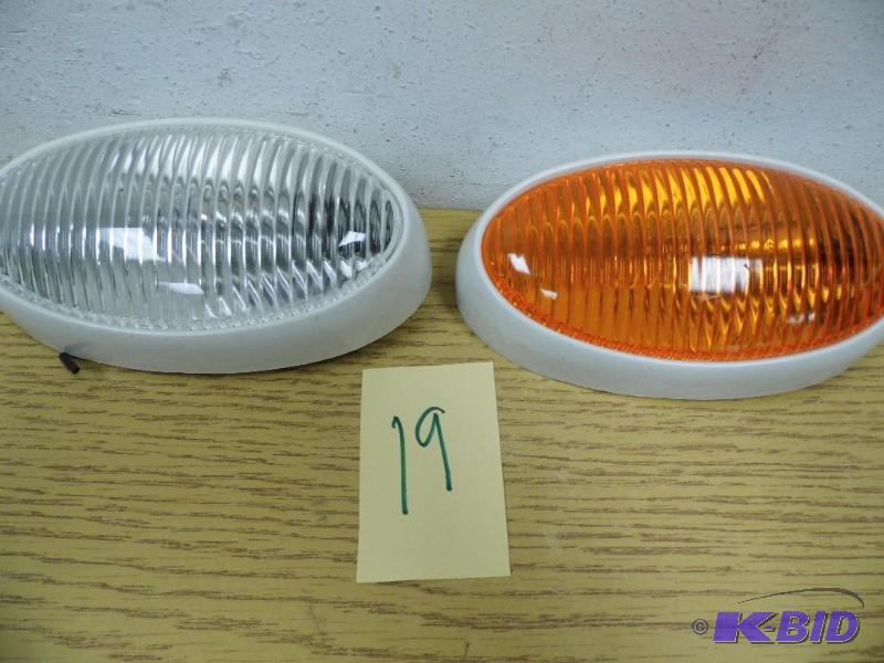 Clearn and Amber Lights
