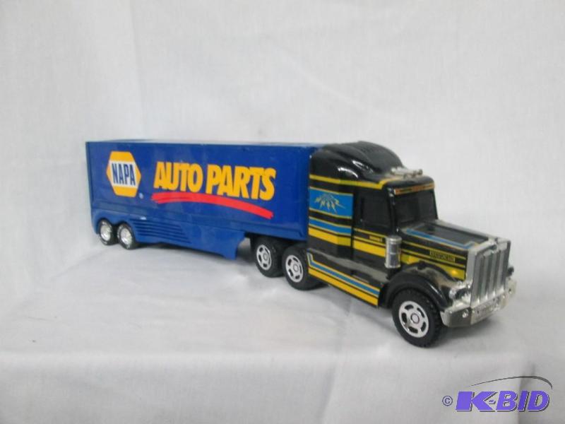 lot 27 image: NAPA Toy Semi-Truck