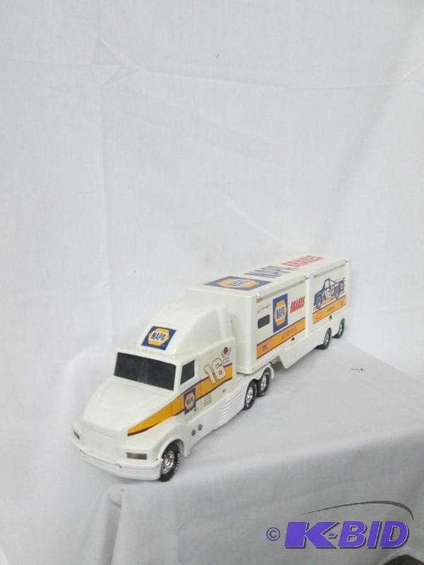 lot 29 image: NAPA Toy Semi-Truck