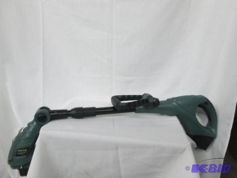 lot 8 image: Master Craft 9 18V Cordless Grass Trimmer