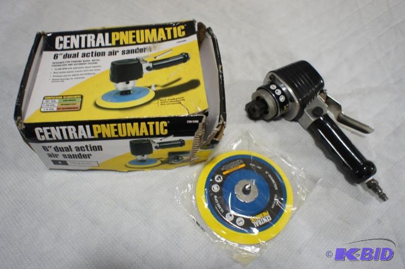 lot 7 image: Central Pneumatic 6" dual Action Air San...