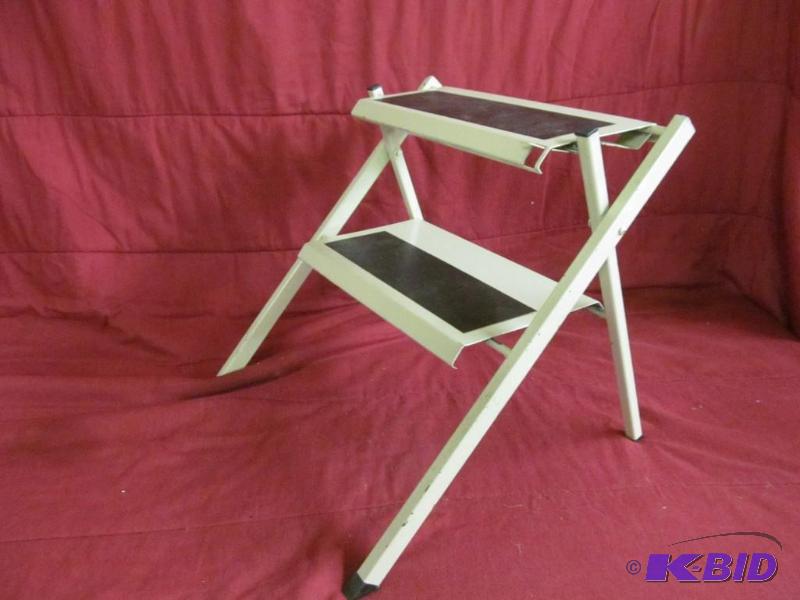 Stool