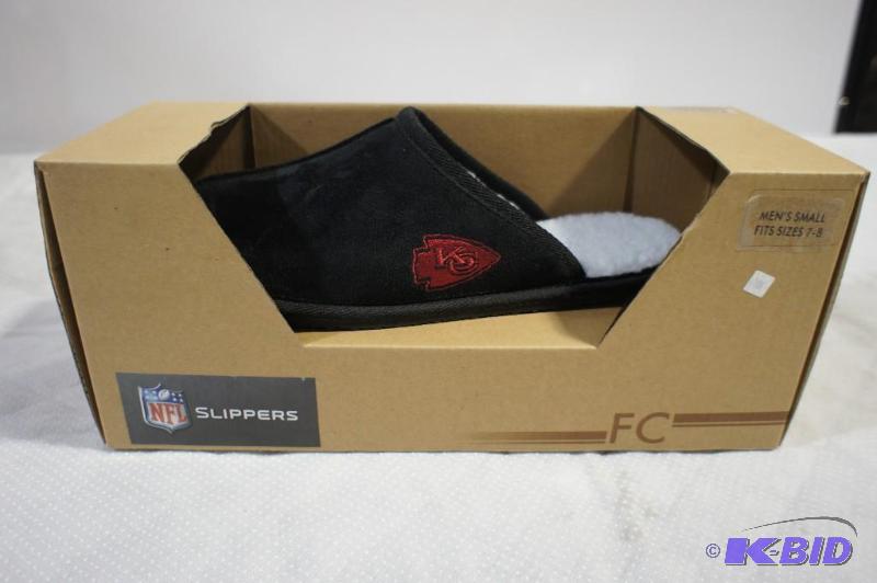 New NFL Kansas City Chiefs Plush Mens Slipper...