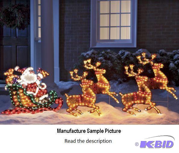 lot 2 image: Holographic Santa Sleigh with Reindeer - Twas...