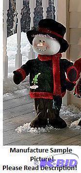 lot 29 image: Fiber Optic Snowman - He&nbspwill melt your ...