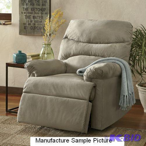 lot 303 image: Arcadia Microfiber Sage Green Recliner Chair ...