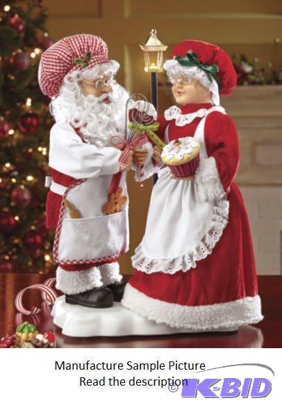 lot 38 image: Animated Santa and Mrs Claus - Christmass Fi...