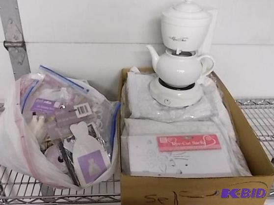 Lot Of White Lace Curtains, Linens, Electric ...
