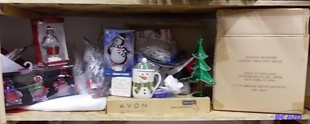 Large Lot Of Christmas Related Lighted Fiber...