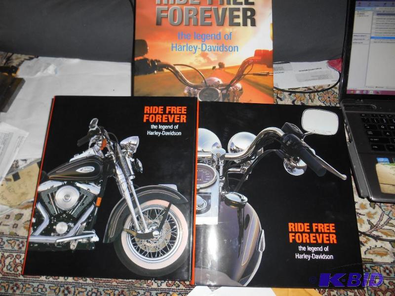 lot 20 image: Ride Free forever Harley Davidson coffee tabl...
