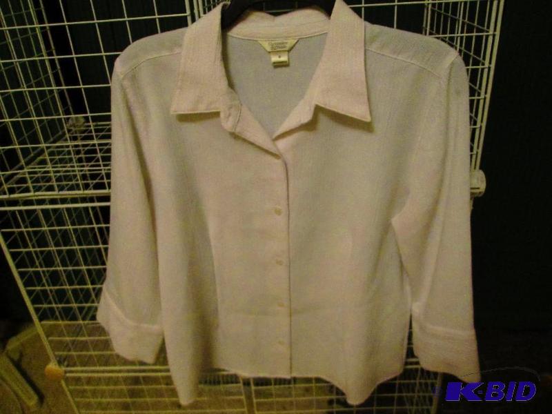 lot 127 image: Christopher & Banks ladies top, size S...