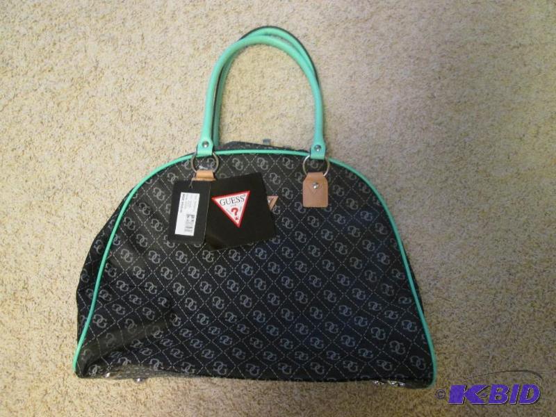 lot 151 image: Guess ladies hand bag, black with green trim,...