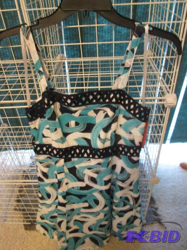 lot 190 image: Merona dress, size 4 MSPR $39.99...