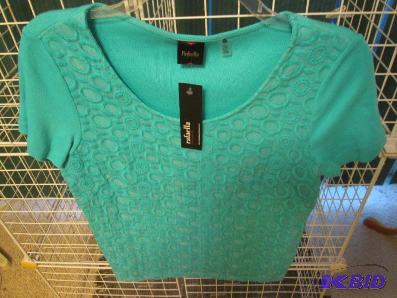 lot 275 image: Ladies shirt by Rafaella size M...