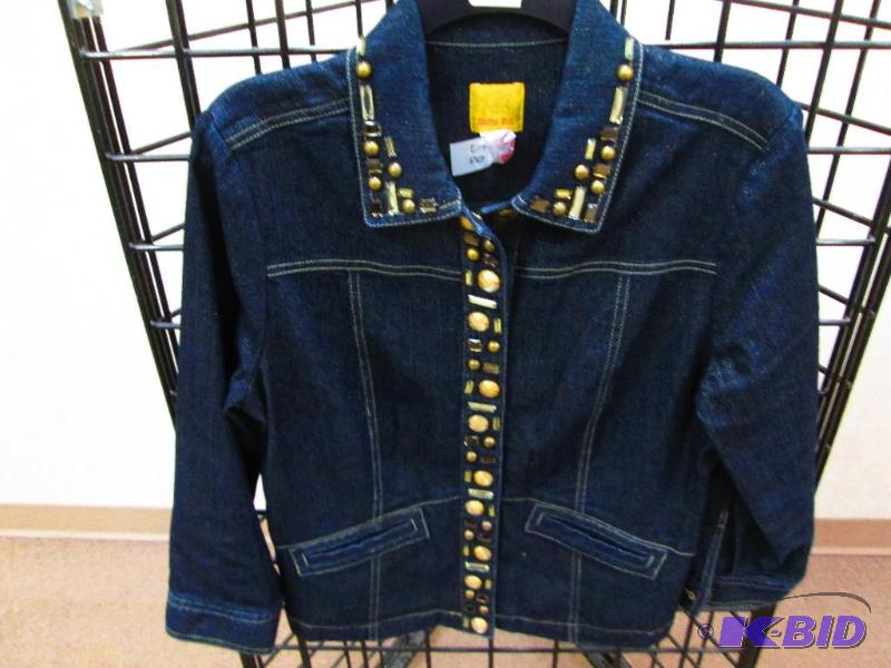 lot 28 image: Ladies Ruby Rd coat, size 10...