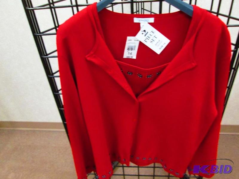 lot 58 image: Dressbarn ladies top and jacket set size 14 M...