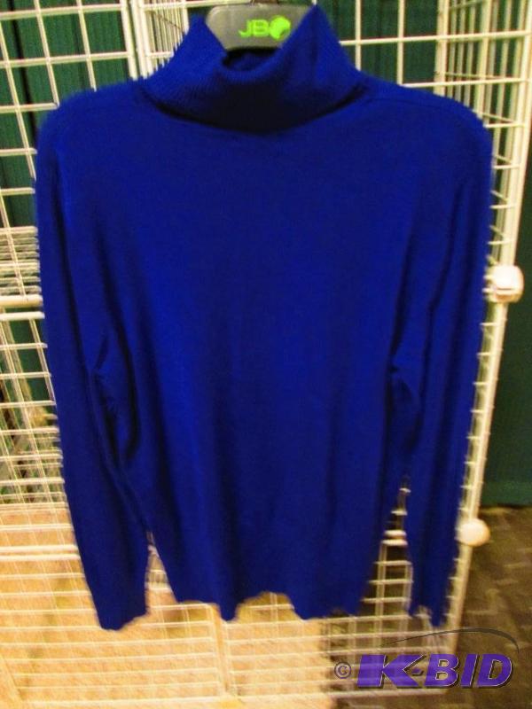 lot 78 image: APT 9 Knitted top, size L...
