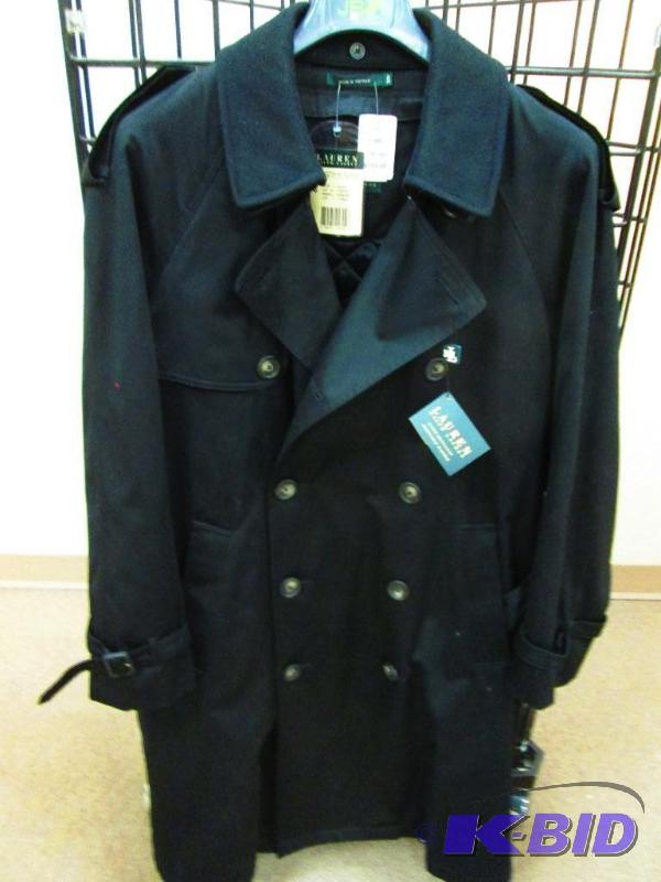 lot 9 image: Mens Ralph Lauren coat, size 42 SH long style...