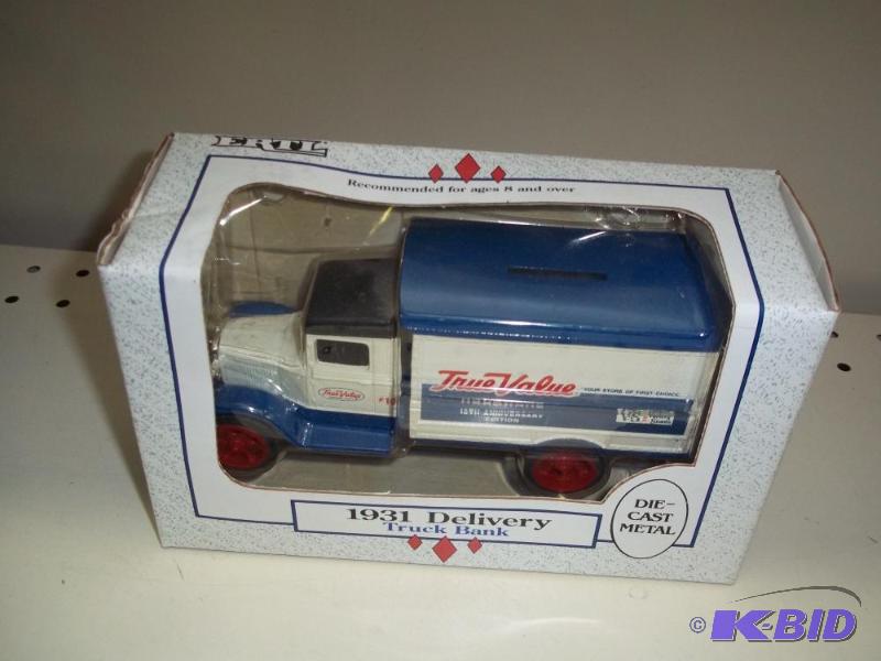 1931 Delivery truck bank Ertl True Vale...