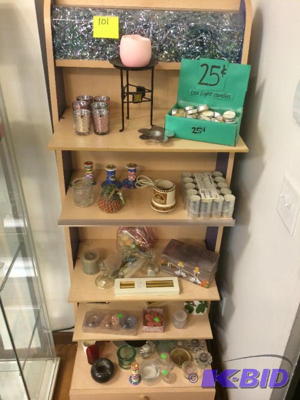 lot 101 image: contents of display shelf