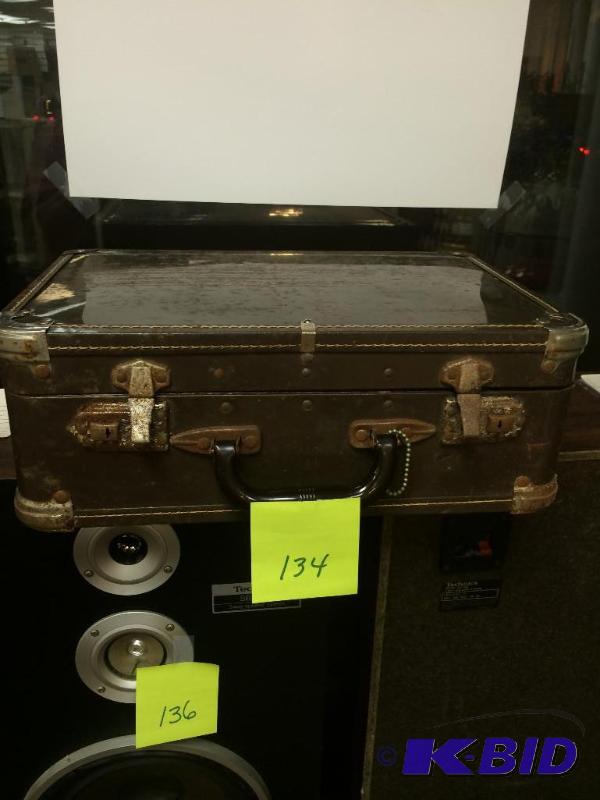 lot 134 image: vintage suitcase
