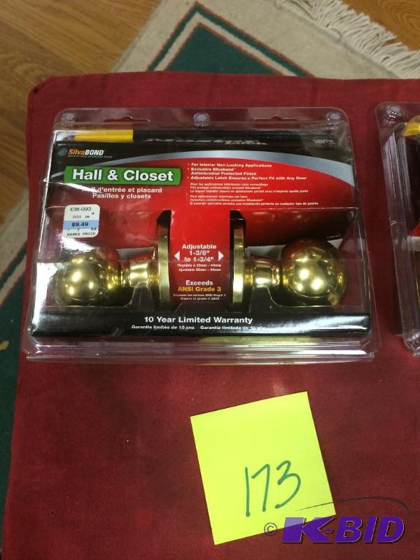 lot 173 image: Master Lock HallCloset Bright Brass finish doorknob