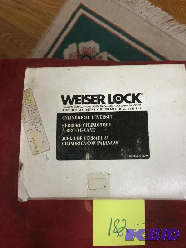 lot 182 image: Weiser Lock Cylindrical Lever Set