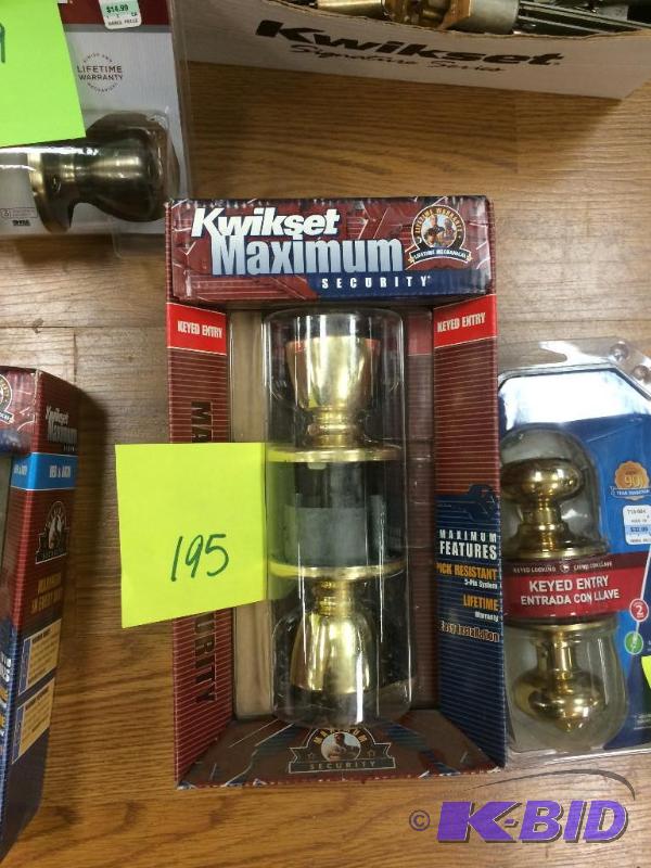 lot 195 image: Kwikset Keyed Entry qty (2) Bright Brass