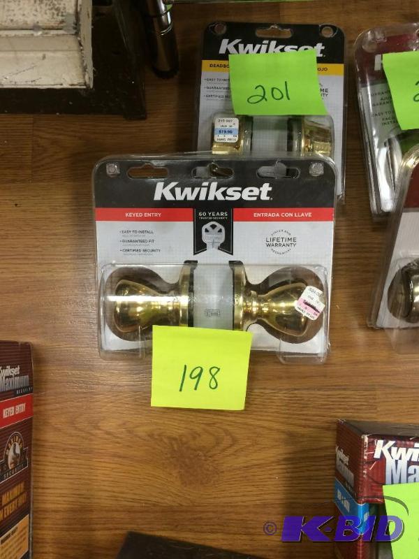 lot 198 image: Kwikset Keyed Entry Bright Brass