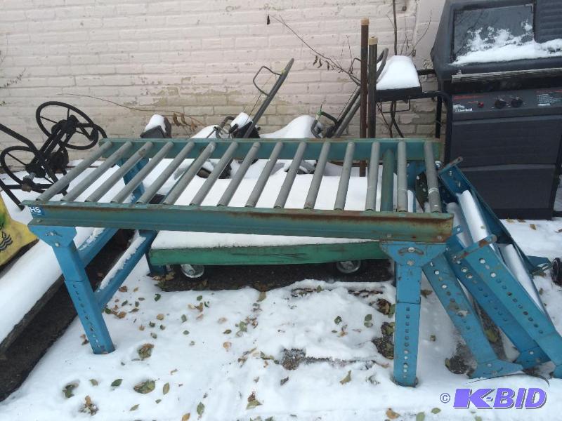 lot 2 image: Medium Duty Conveyor Belt 10 & 5 x24