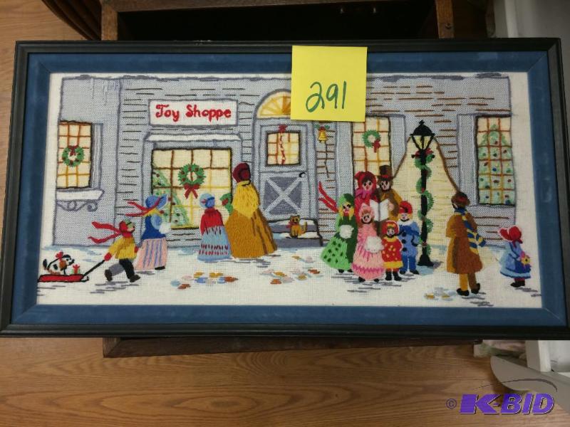 lot 291 image: crocheted x-mas scene