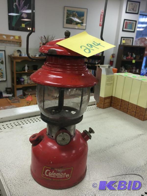 lot 294 image: white gas coleman lantern