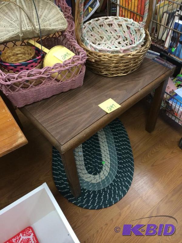 lot 297 image: end table