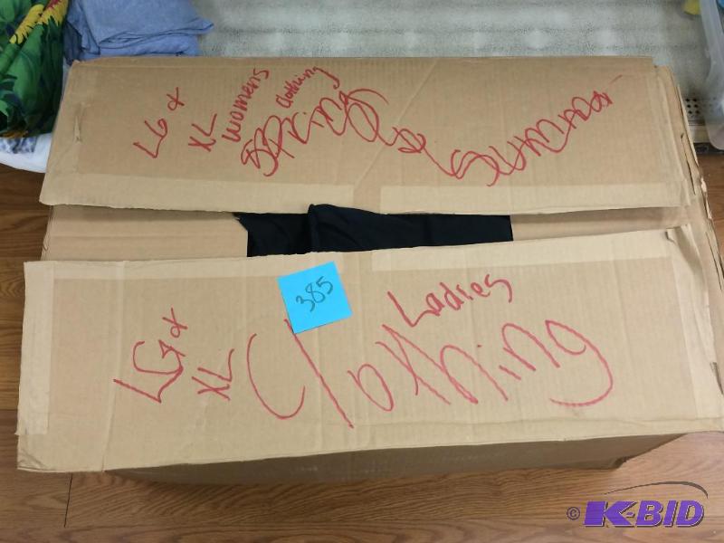 lot 385 image: extra large box of large and XL ladies clothing