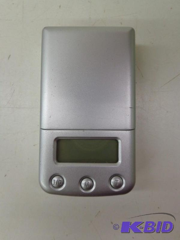 lot 105 image: Digital Scale   LD-500  500g x 0.01g  3 12&q...