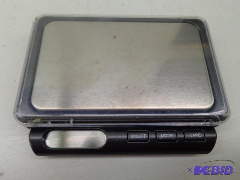 lot 108 image: Digital Scale   US-500  Needs BatteriesUnkno...